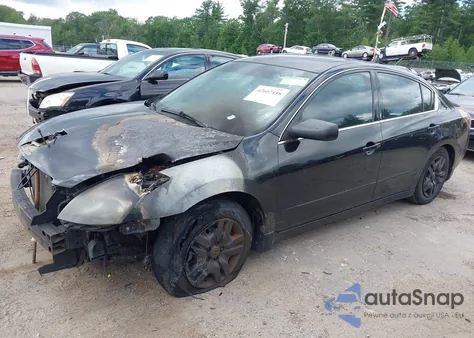 2009 Nissan Altima 2.5 S z USA, uszkodzony, nr VIN 1N4AL21E29N464088